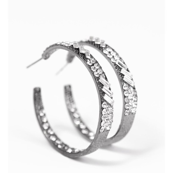 Beautiful hypoallergenic earrings - Picture 6 of 7